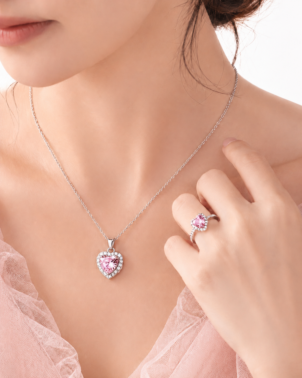 Set Anillo y Collar Corazón Caja Corona